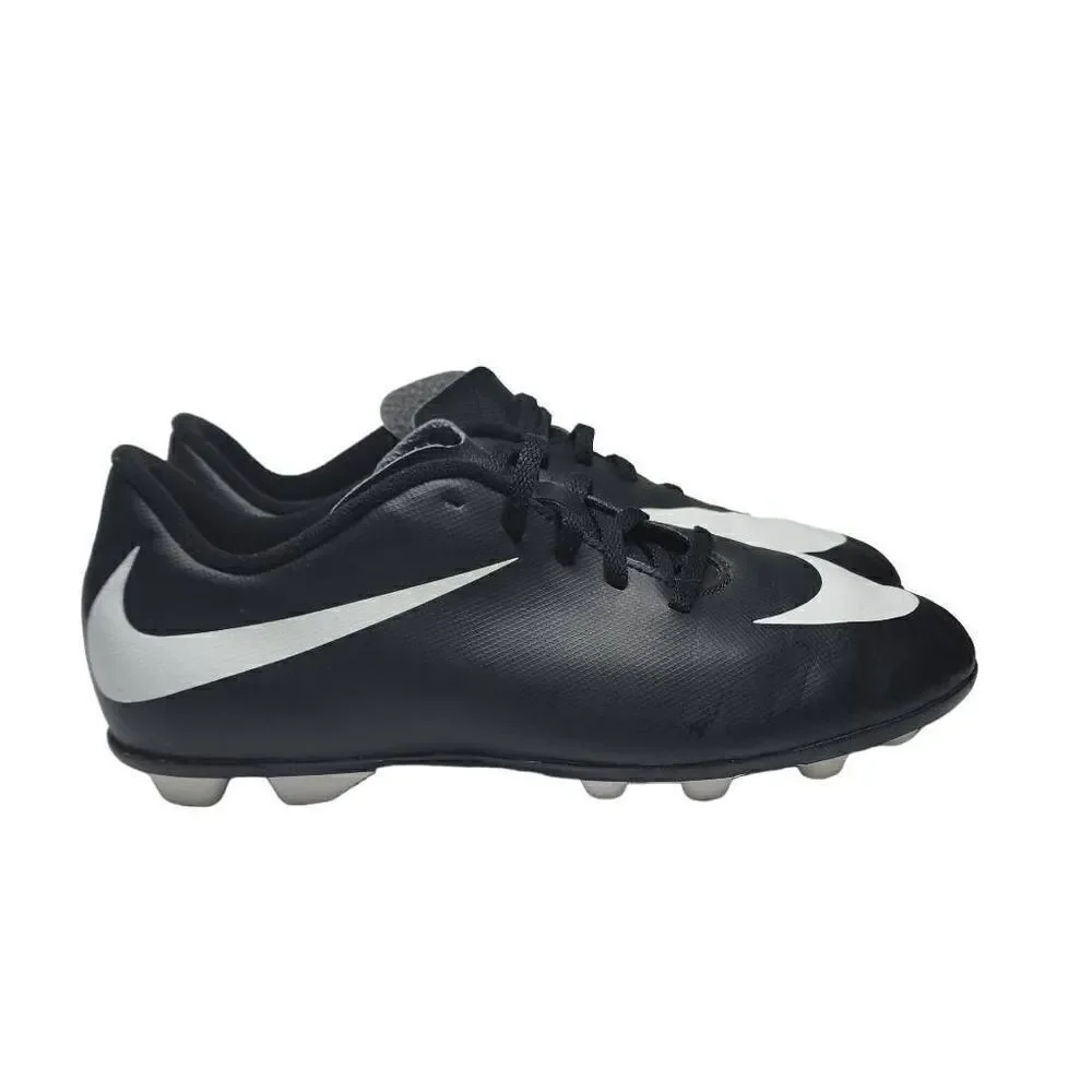 Nike Jr‎ Kid's Black And White Bravata FG Soccer Cleats Athletic Shoes Size 5Y